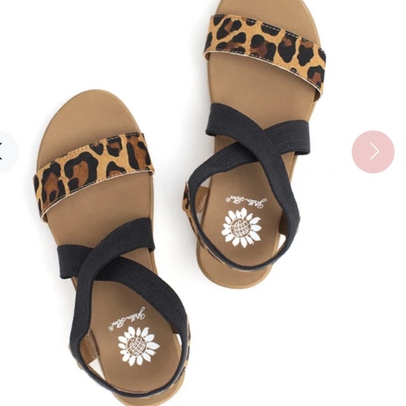 {Yellowbox} Janalee Leopard Wedge Sandals - Picture 15 of 16
